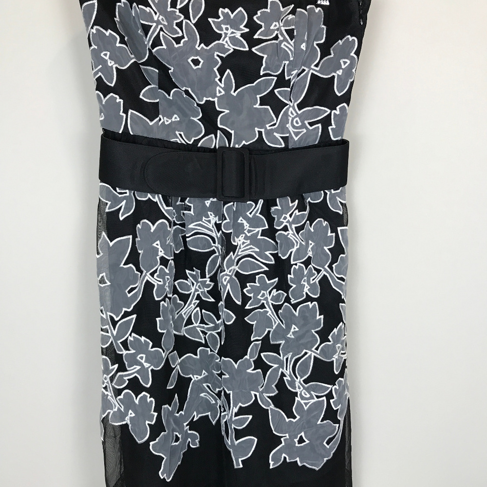 WHBM Strapless Belted Sz 2 Dress